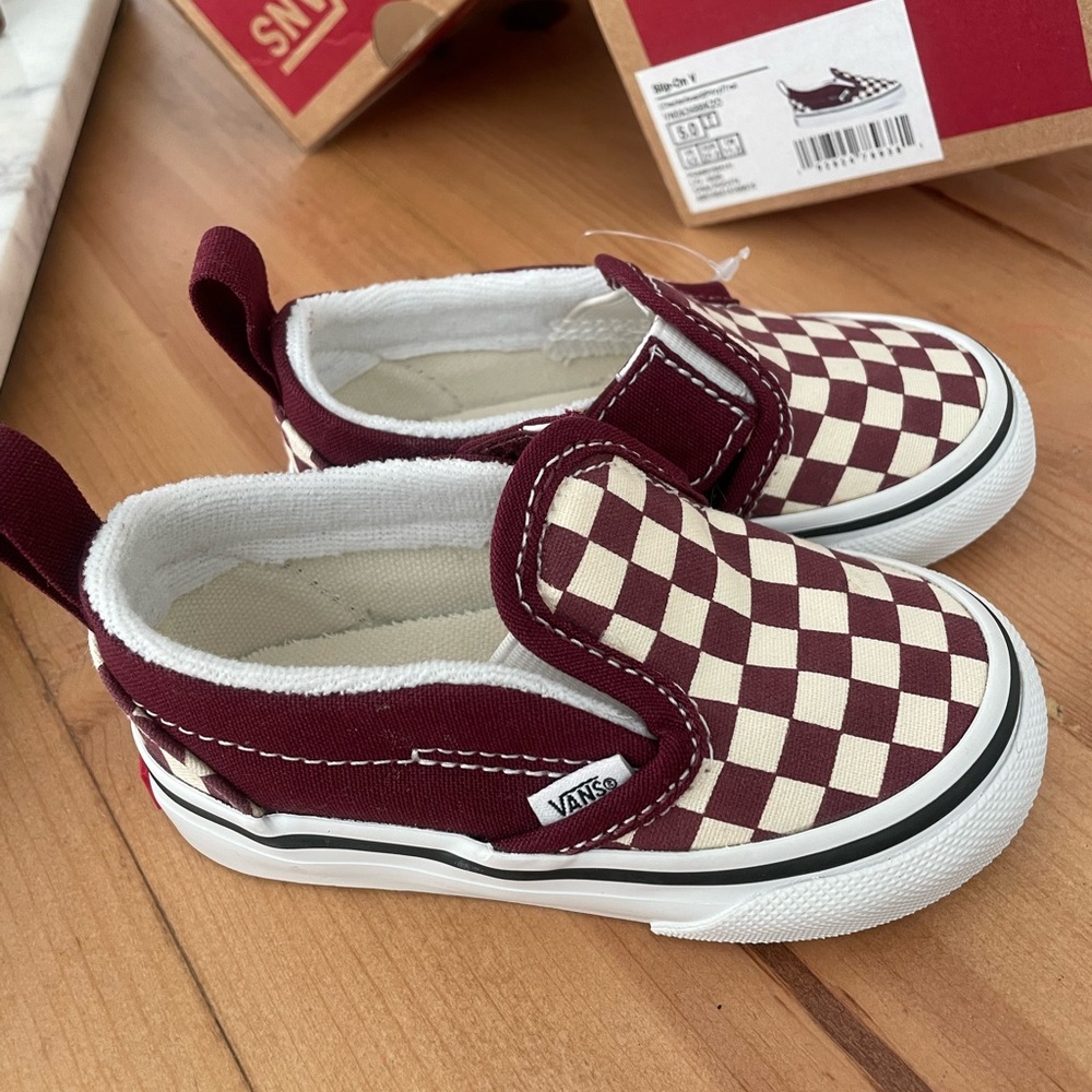 Slip on Checkered Vans